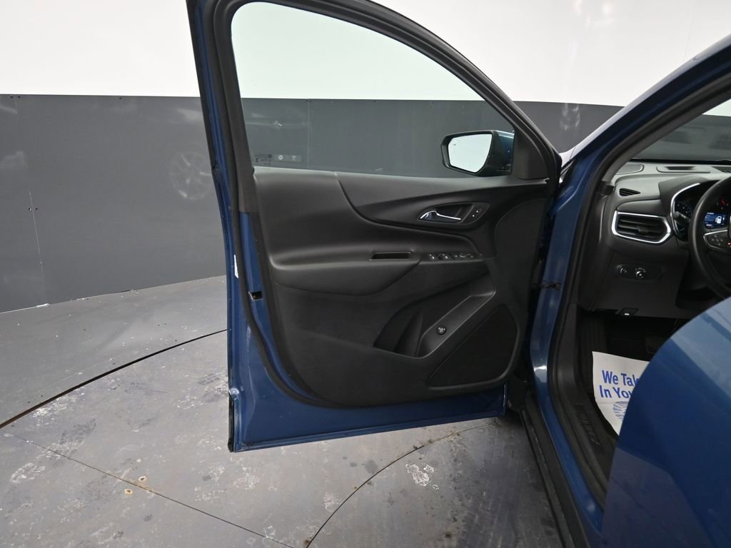 Used 2024 Chevrolet Equinox LT image 25