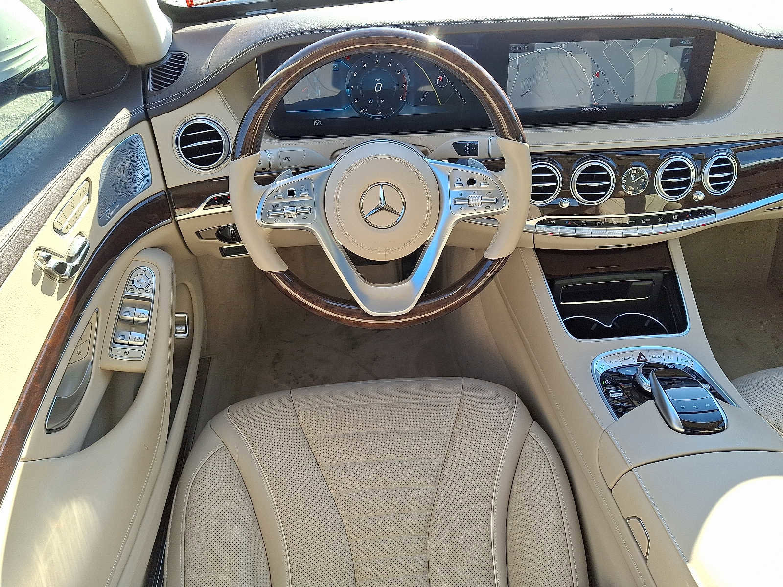 Used 2019 Mercedes-Benz S 560 4MATIC Sedan image 11