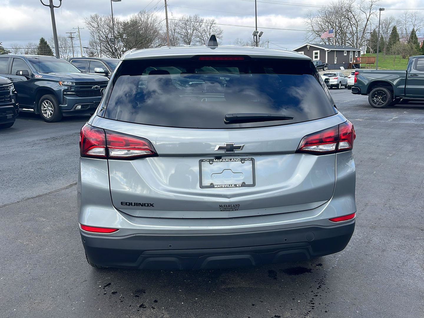 Used 2024 Chevrolet Equinox LS w/ LS Convenience Package FWD image 4