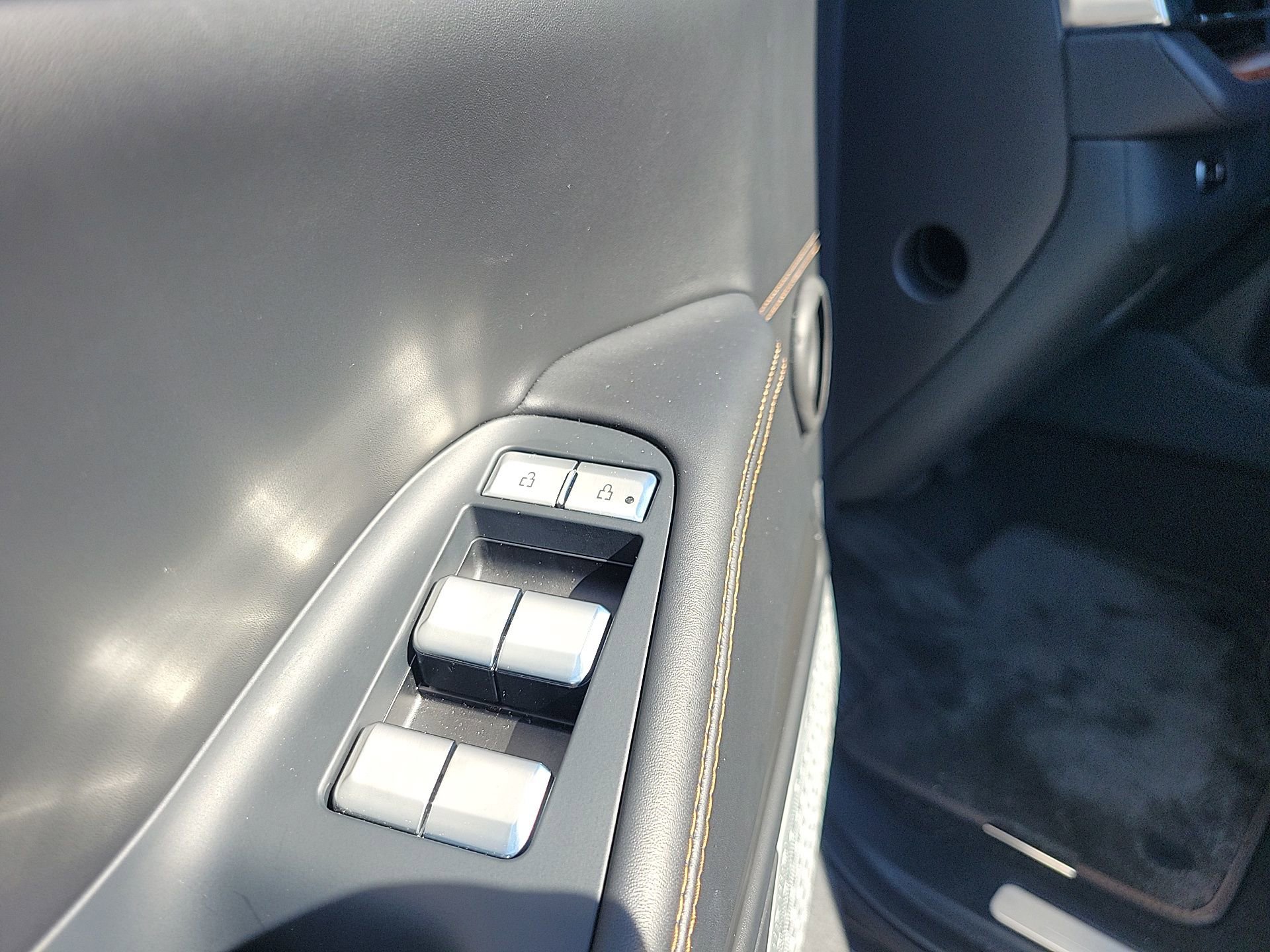 Used 2025 Lincoln Navigator Black Label image 29