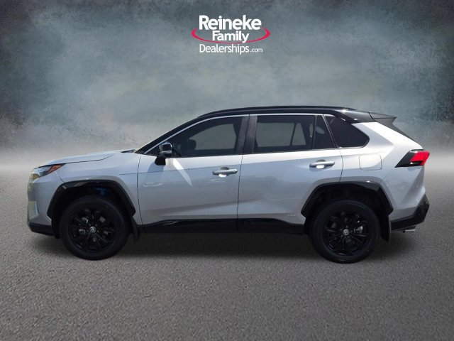 Used 2022 Toyota RAV4 XSE AWD/4WD image 9