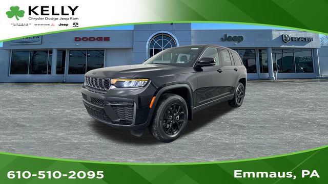 New 2026 Jeep Grand Cherokee Altitude AWD/4WD image 1