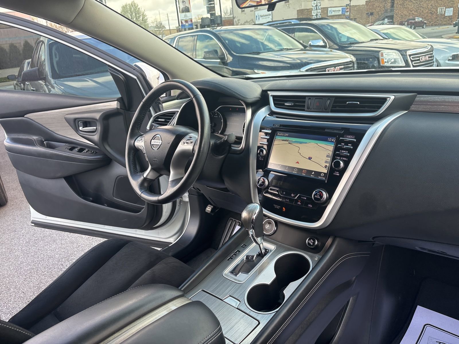 Used 2016 Nissan Murano SV image 21