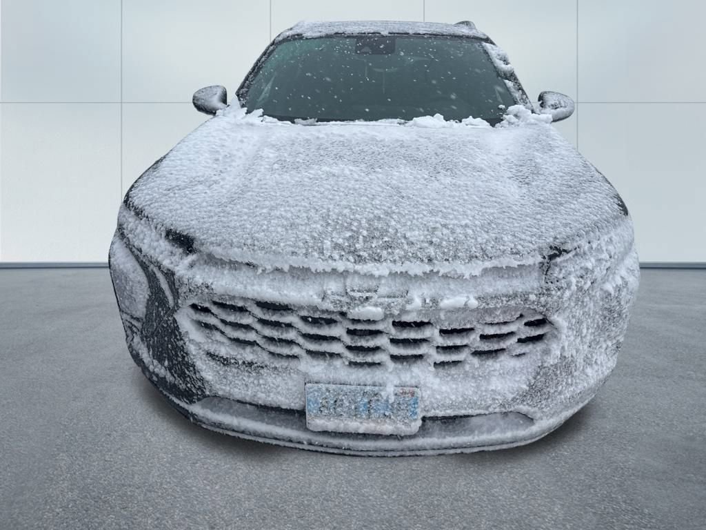 Used 2024 Chevrolet Trax RS w/ Sunroof Package image 6