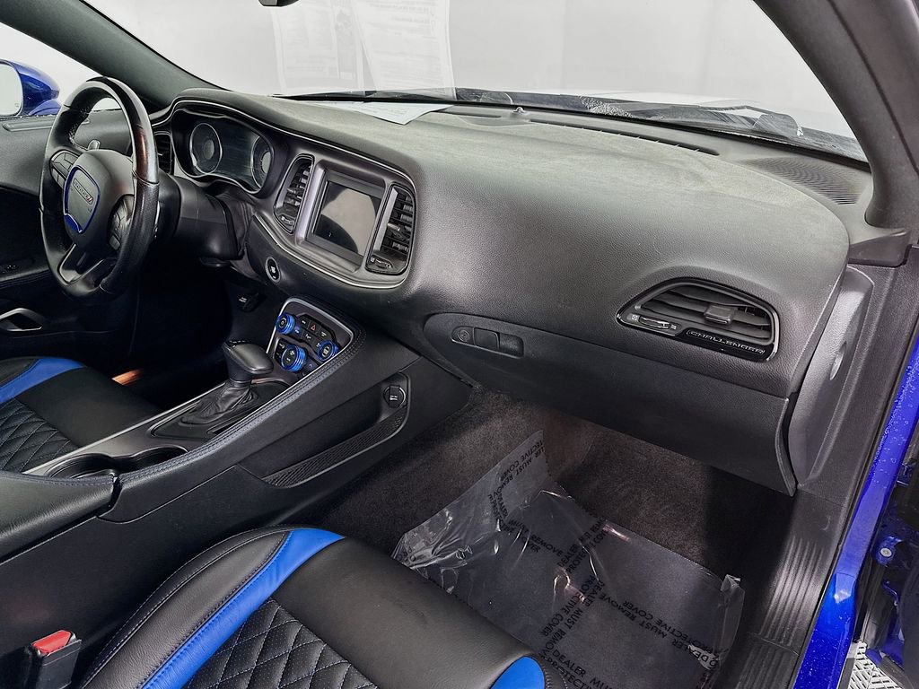 Used 2018 Dodge Challenger R/T w/ Performance Handling Group image 34