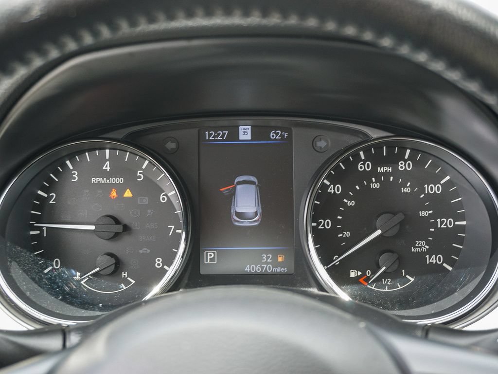 Used 2020 Nissan Rogue Sport SL FWD image 21