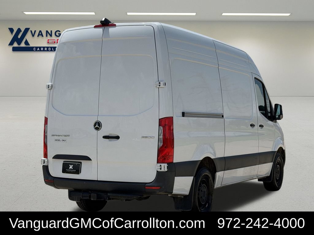 Used 2025 Mercedes-Benz Sprinter 2500 image 9