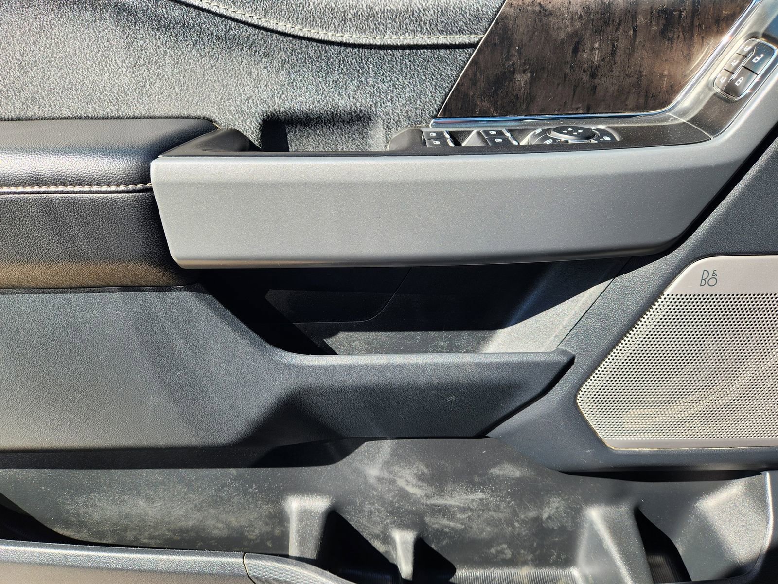 Used 2023 Ford F150 Lariat w/ Equipment Group 502A High image 23