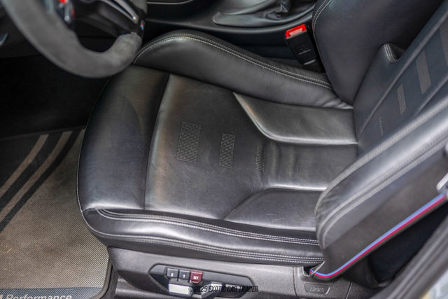 Used 2018 BMW M3 RWD image 46