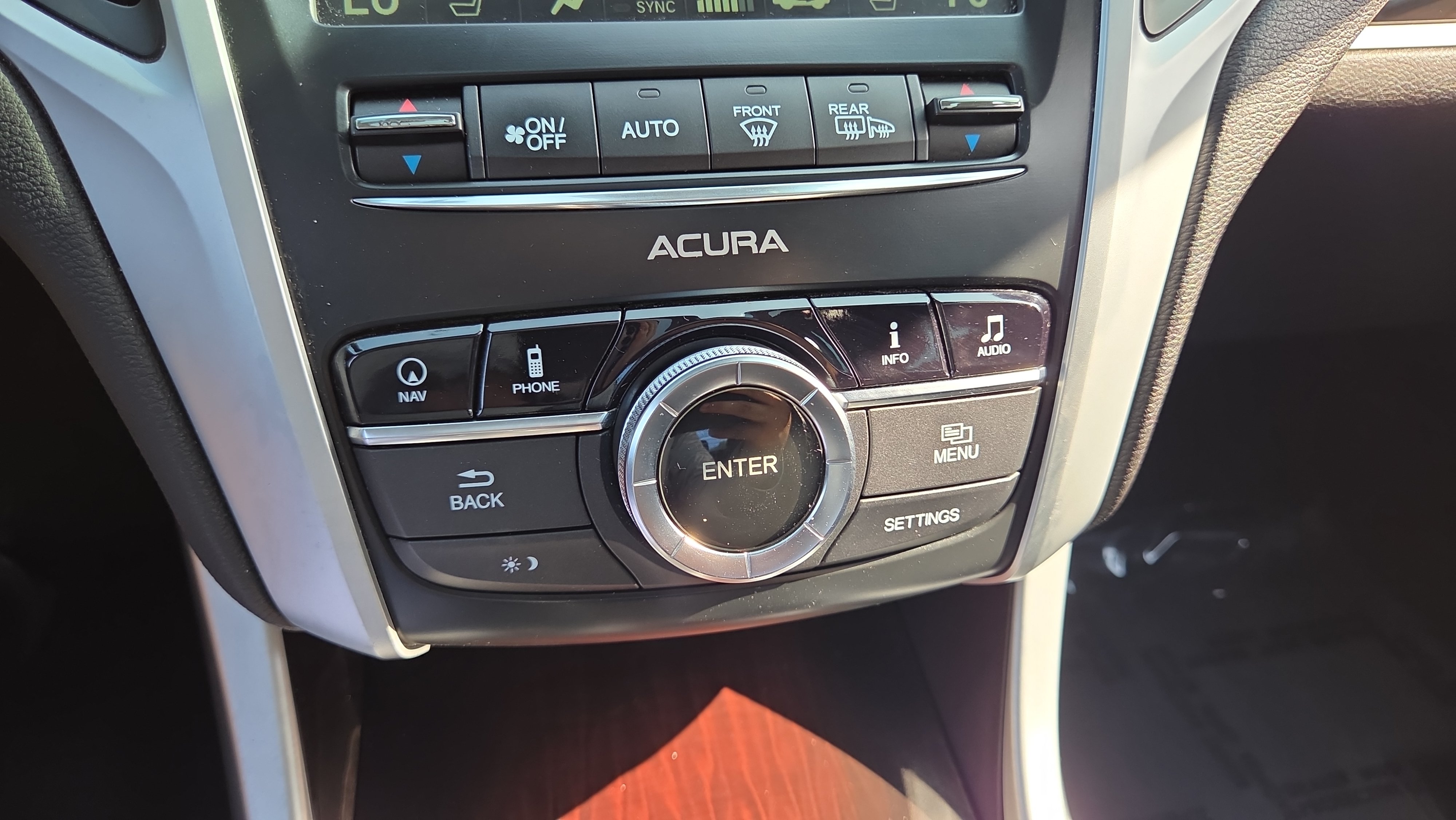 Used 2017 Acura TLX w/ Technology Package FWD image 31