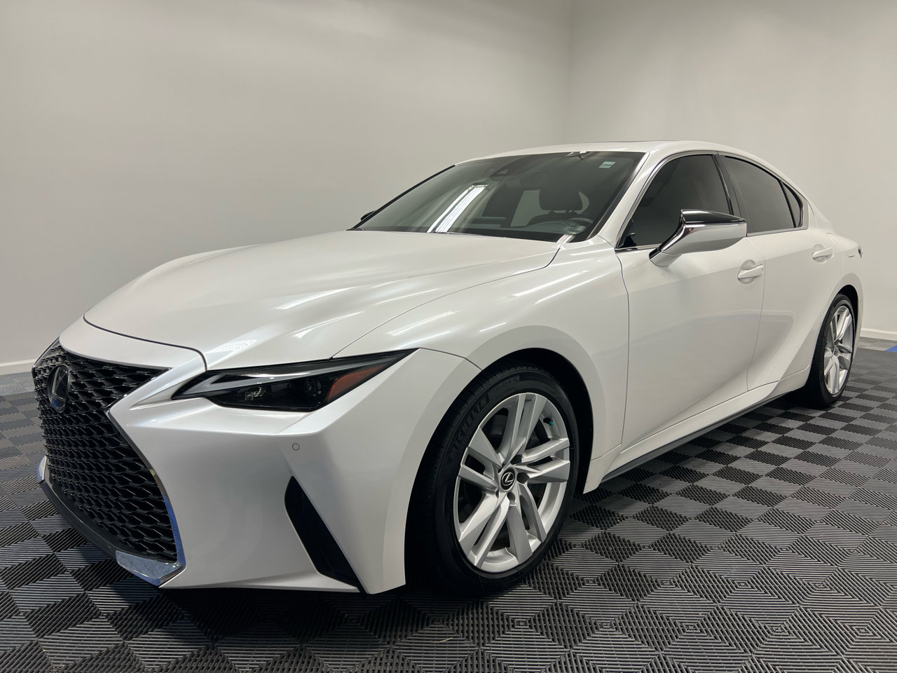 Used 2024 Lexus IS 300 w/ Comfort Package image 3