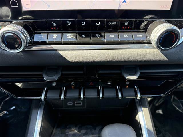 New 2026 GMC Canyon Elevation w/ Convenience Package image 22