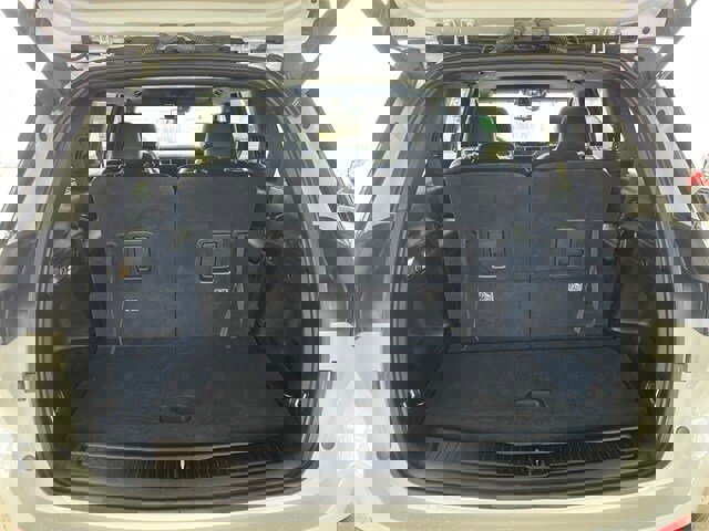 Used 2023 Jeep Grand Cherokee L Altitude image 16