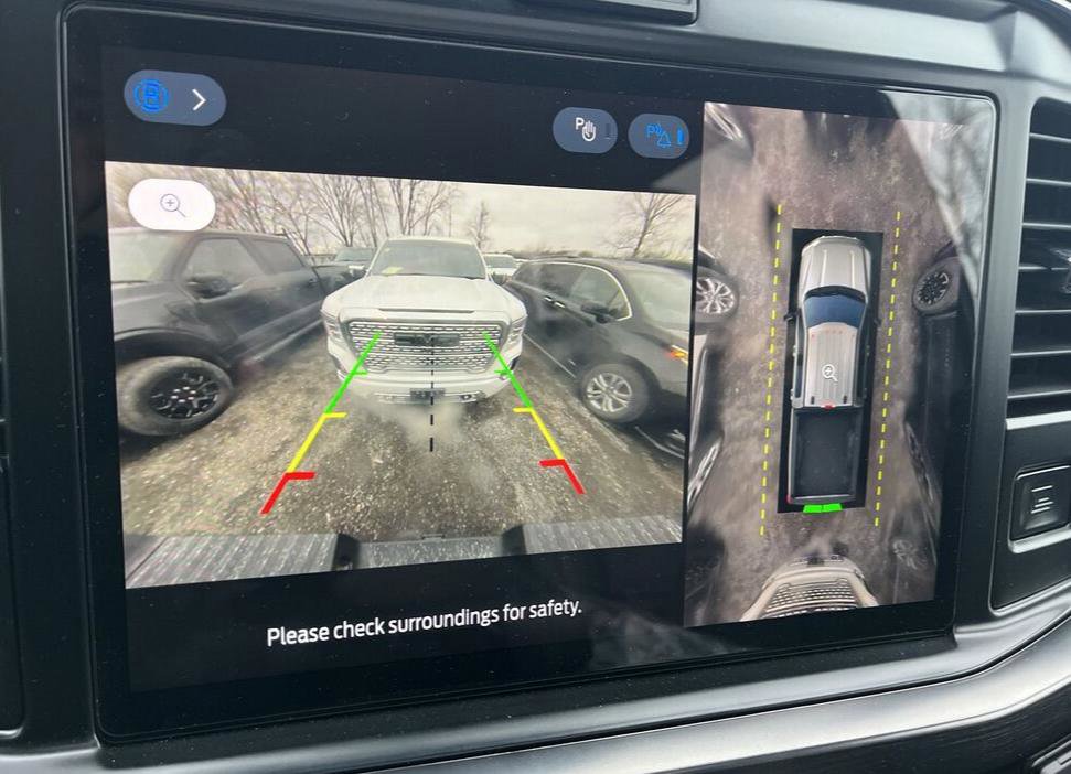 Used 2026 Ford F350 Lariat w/ Tremor Off-Road Package image 10