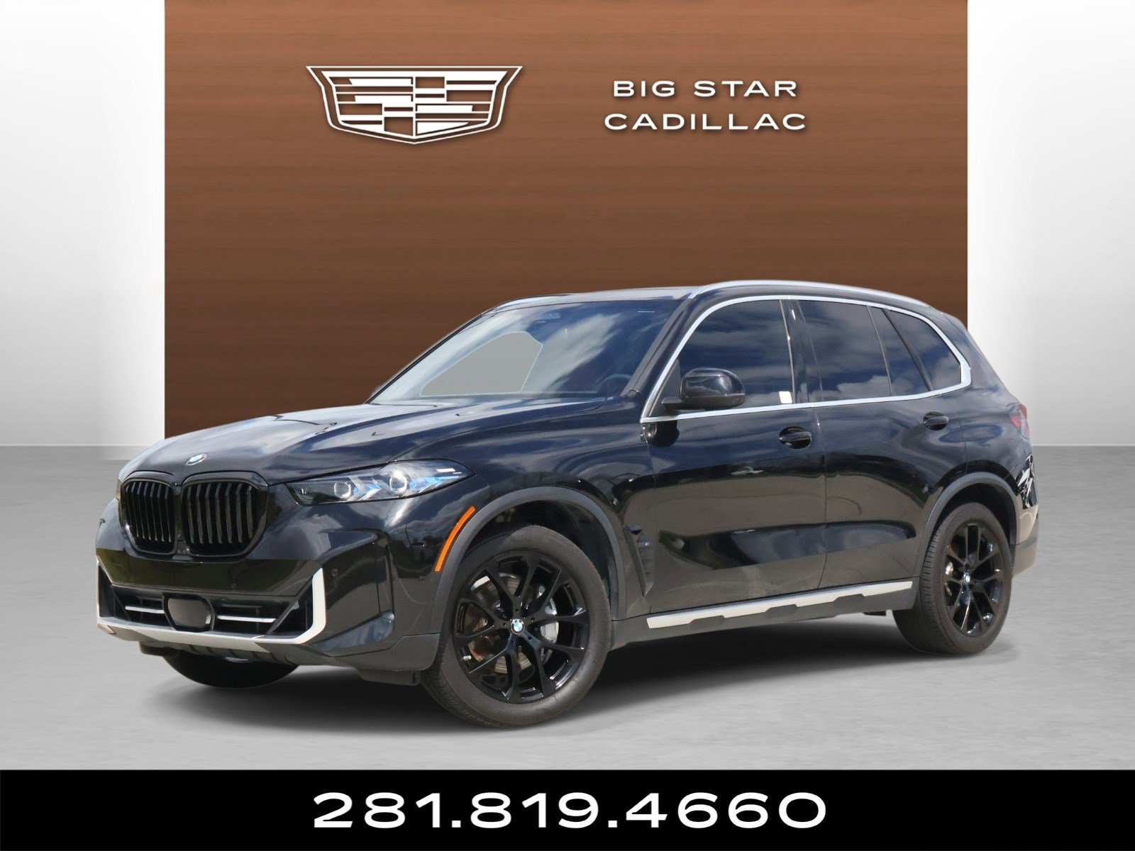 Used 2025 BMW X5 sDrive40i w/ Parking Assistance Package RWD image 1