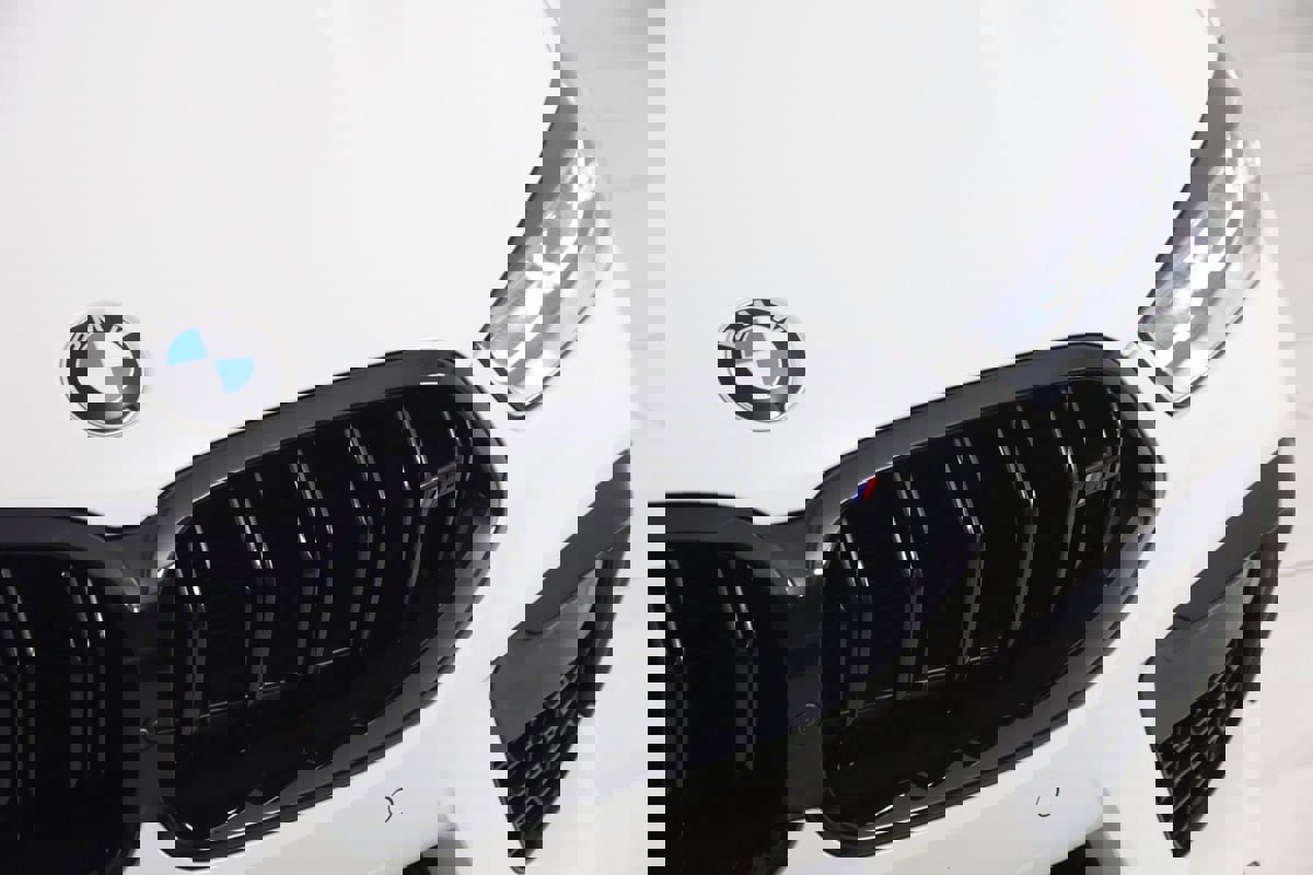 Used 2025 BMW M8 Competition image 20