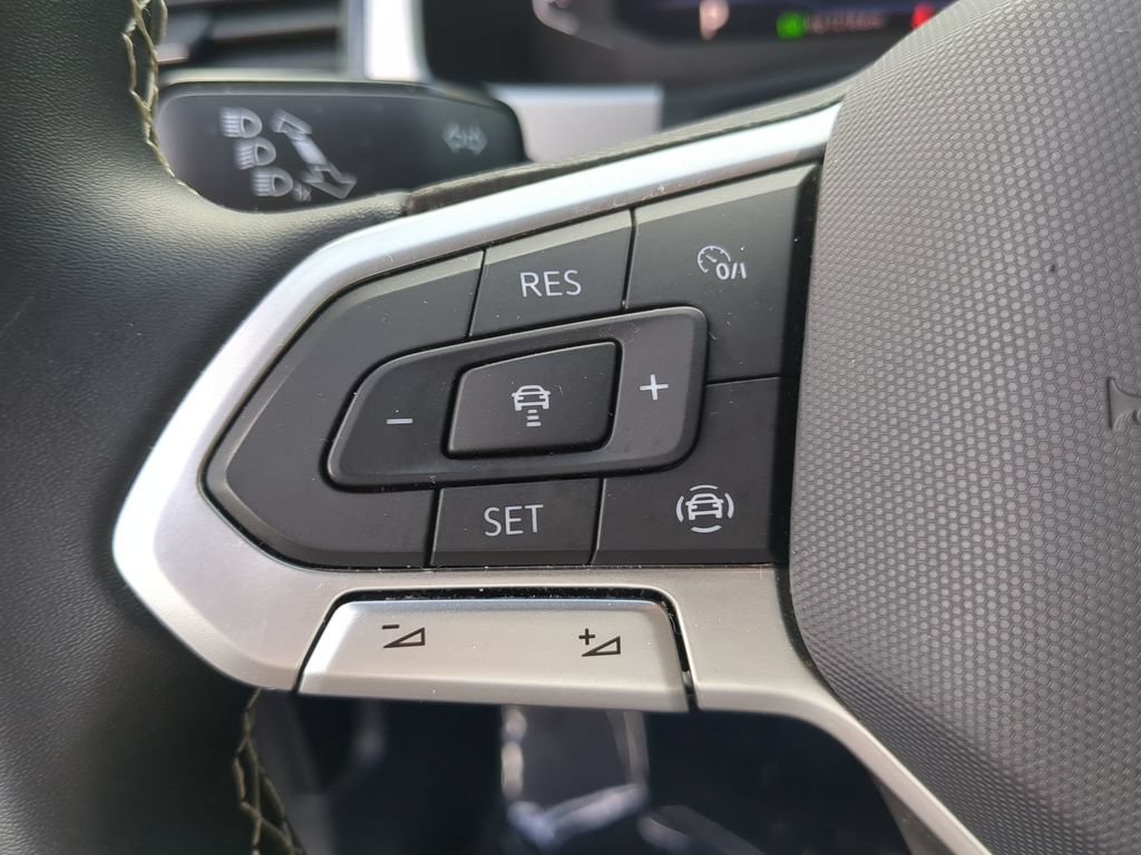 Certified 2023 Volkswagen Atlas SE FWD image 29