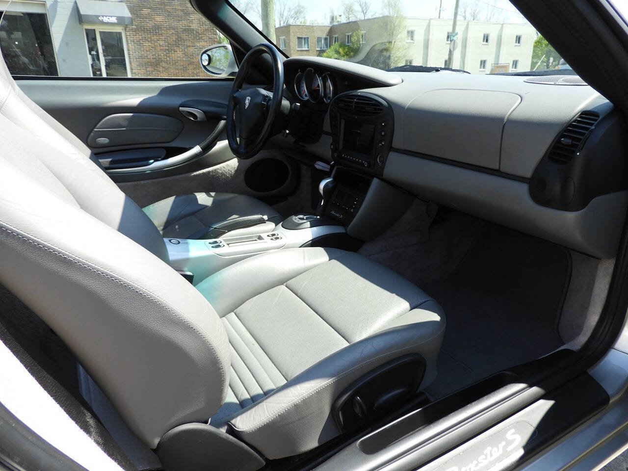 Used 2002 Porsche Boxster S RWD image 28