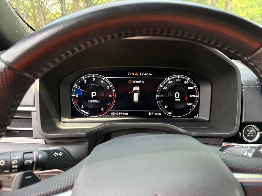 Used 2023 Mitsubishi Outlander SE image 16