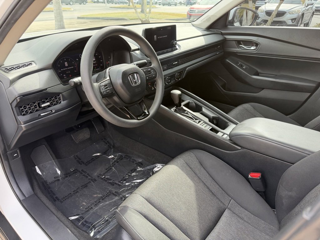 Used 2024 Honda Accord EX image 11