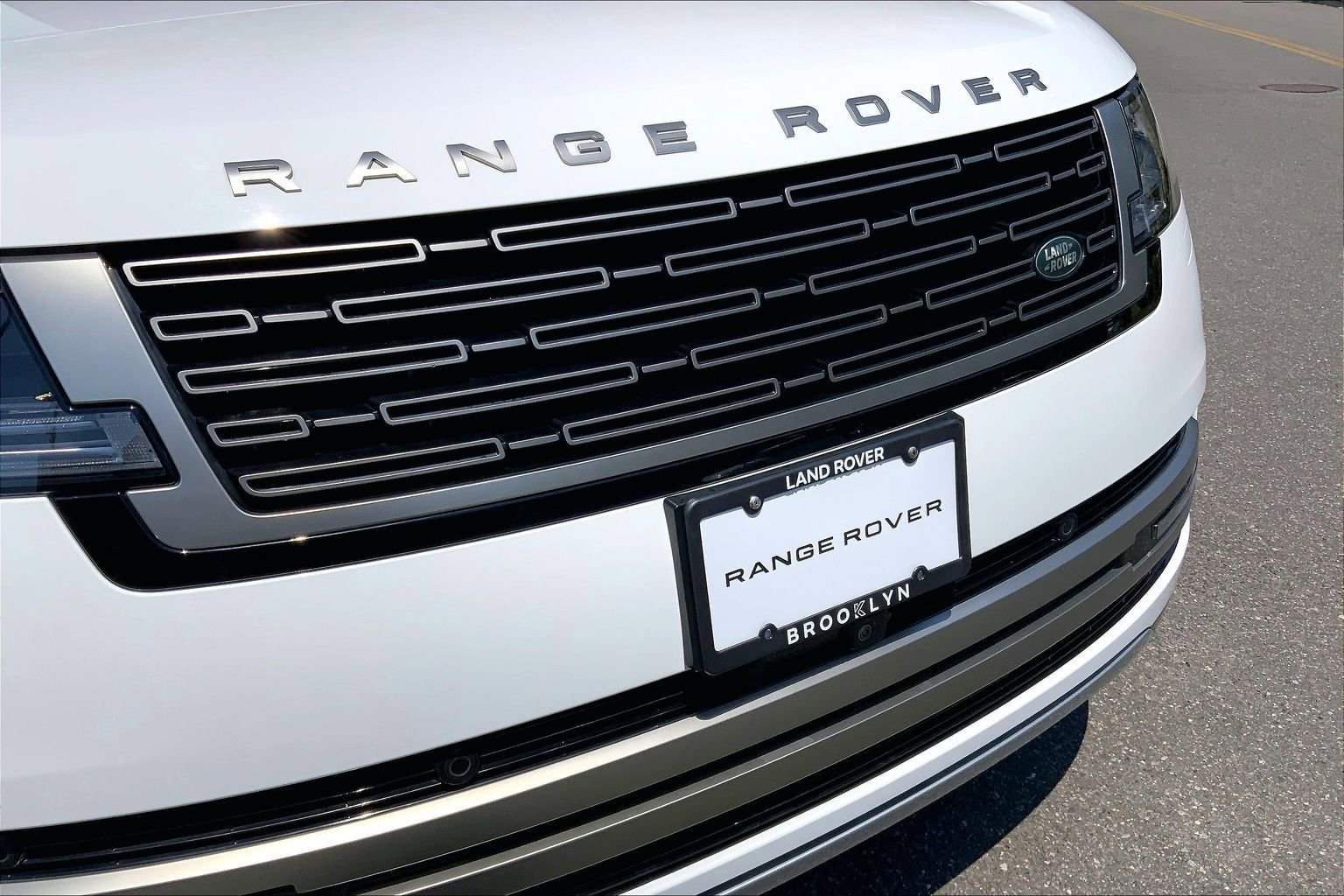 Used 2023 Land Rover Range Rover SE AWD/4WD image 30