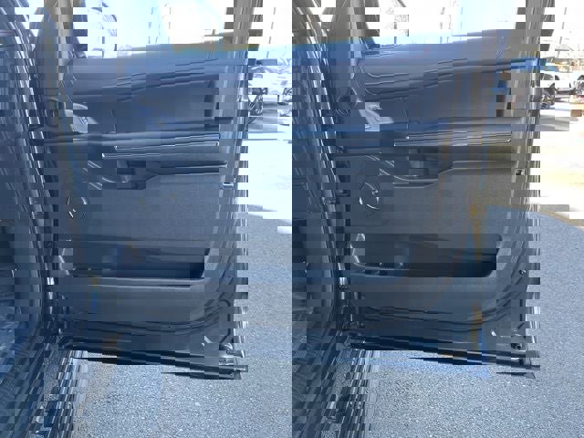 Certified 2023 Ford Expedition Limited image 23