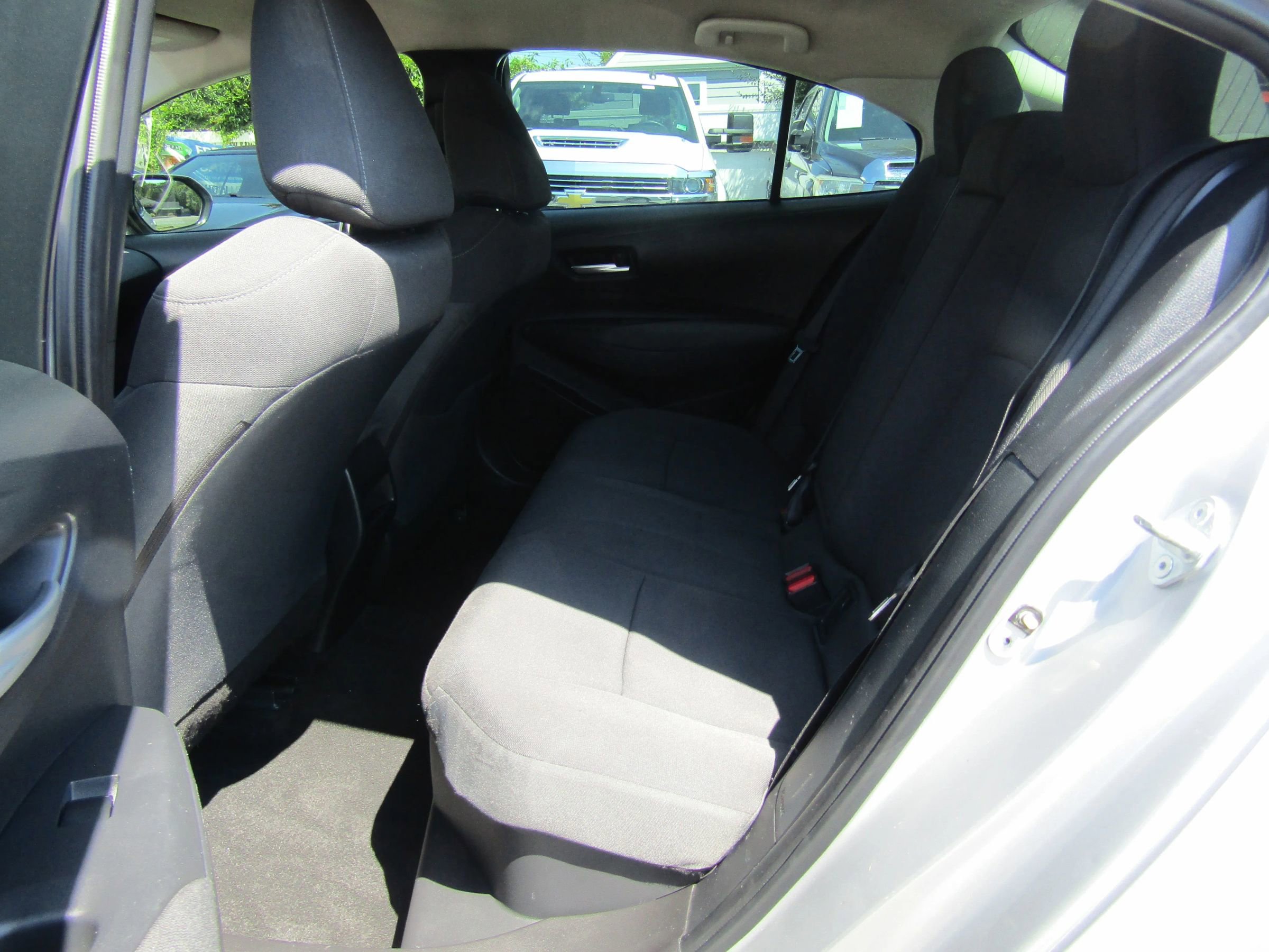 Used 2021 Toyota Corolla LE FWD image 10
