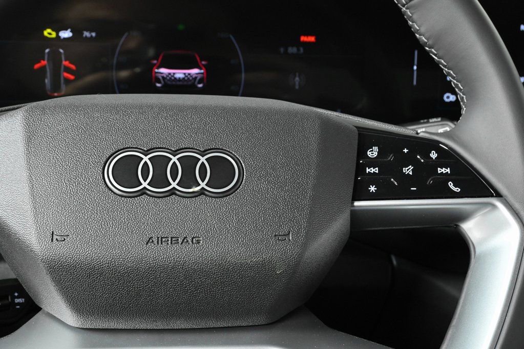 New 2025 Audi Q5 Premium Plus w/ Premium Plus AWD/4WD image 10