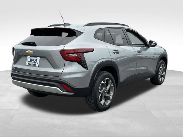 Certified 2024 Chevrolet Trax LT FWD image 27