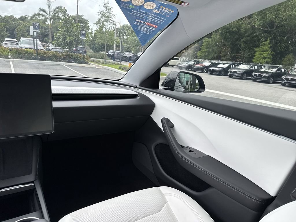 Used 2025 Tesla Model 3 Long Range image 15