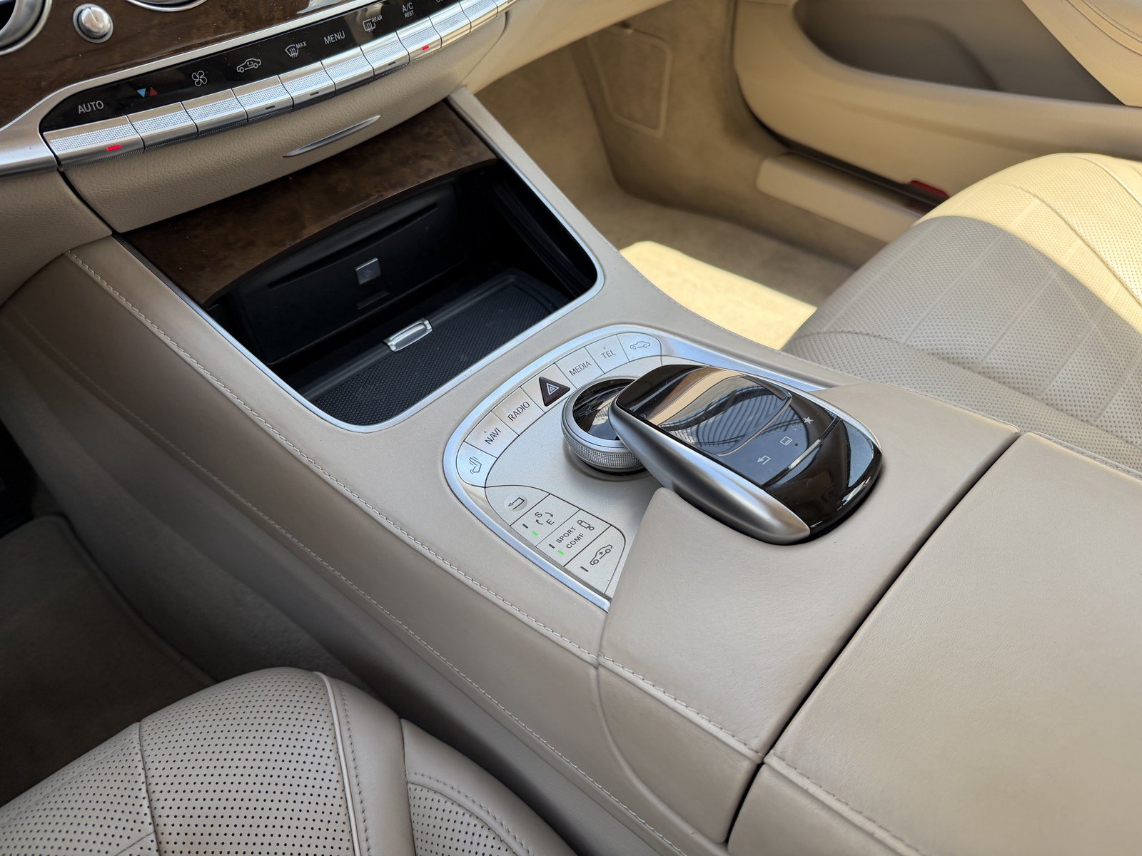 Used 2015 Mercedes-Benz S 550 Sedan image 27
