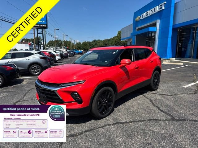 Used 2025 Chevrolet Blazer LT w/ Sound & Technology Package AWD/4WD image 4