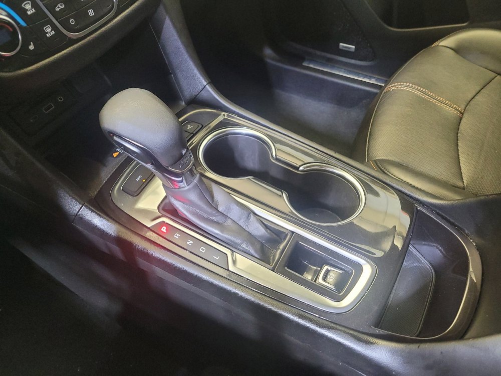 Used 2022 Chevrolet Equinox Premier image 26