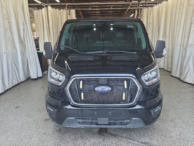 Used 2022 Ford Transit 150 Low Roof RWD image 3
