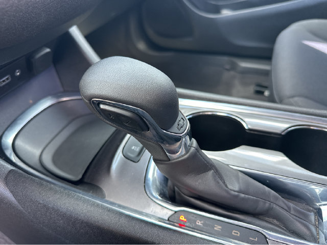 Certified 2021 Chevrolet Malibu LT FWD image 20