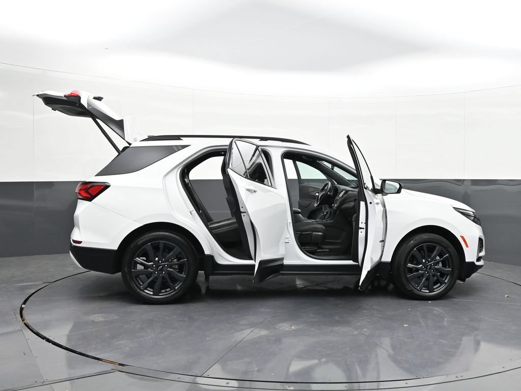 Certified 2024 Chevrolet Equinox RS AWD/4WD image 36