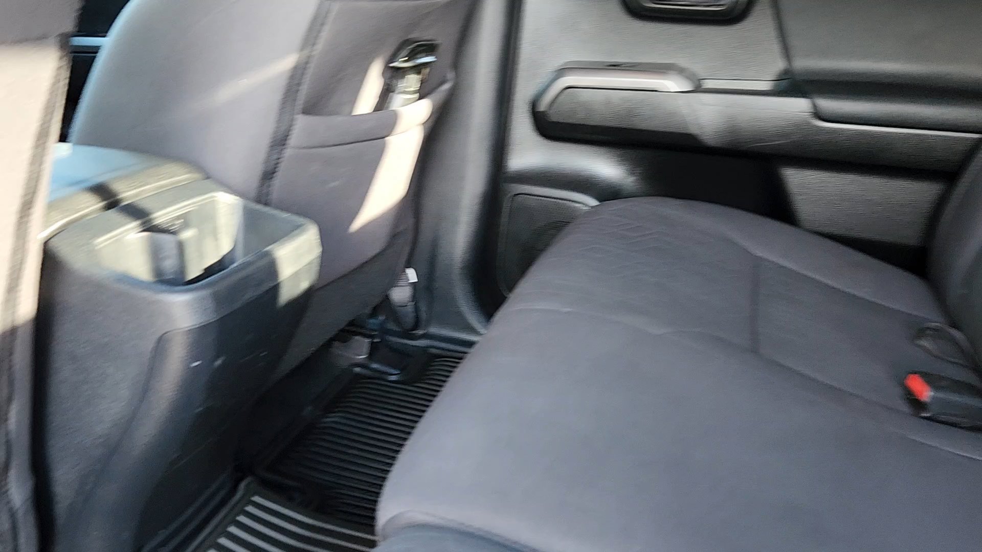 Used 2019 Toyota Tacoma TRD Off-Road image 15