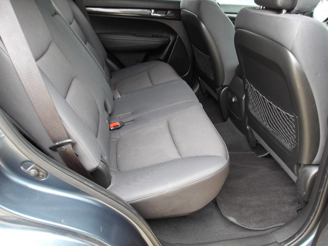 Used 2011 Kia Sorento LX FWD image 22