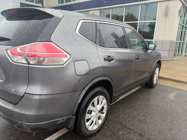 Used 2016 Nissan Rogue S AWD/4WD image 8