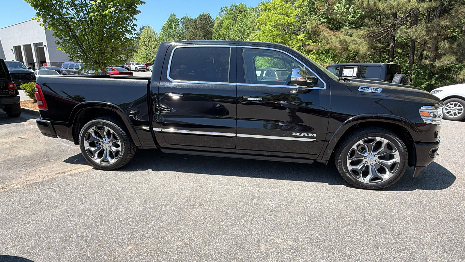 Used 2020 RAM 1500 Limited AWD/4WD image 7