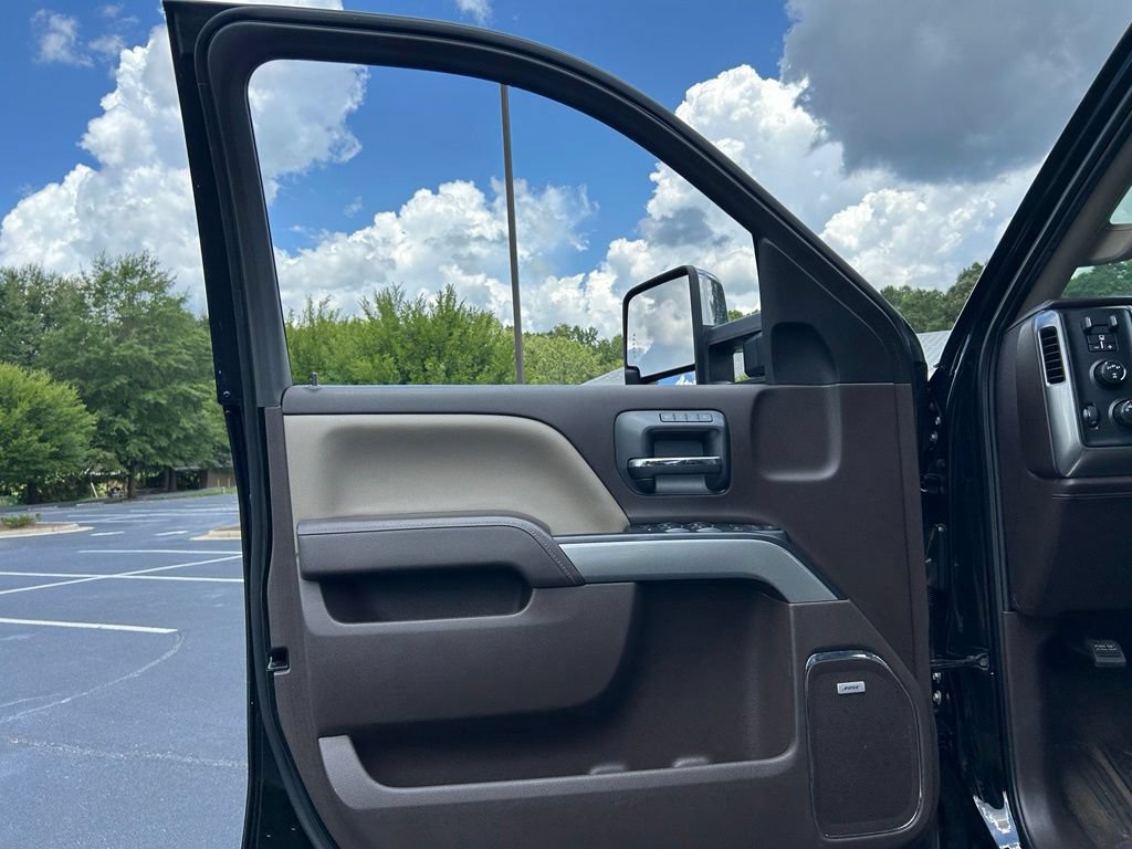 Used 2018 Chevrolet Silverado 2500 LTZ w/ Duramax Plus Package AWD/4WD image 62
