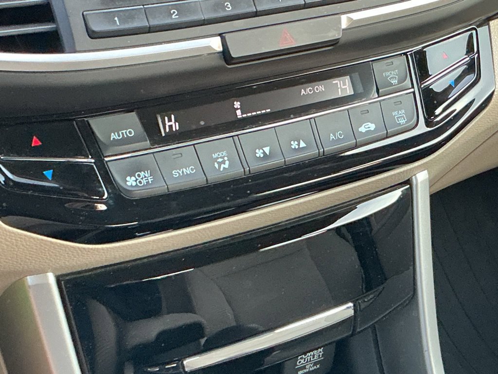 Used 2017 Honda Accord LX image 26