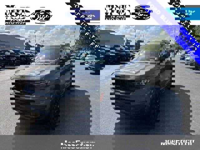 Used 2024 Jeep Grand Cherokee L Laredo