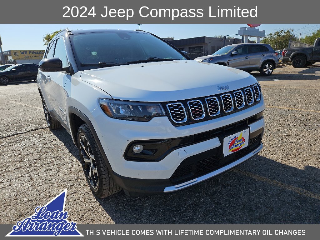 Used 2024 Jeep Compass Limited AWD/4WD image 2
