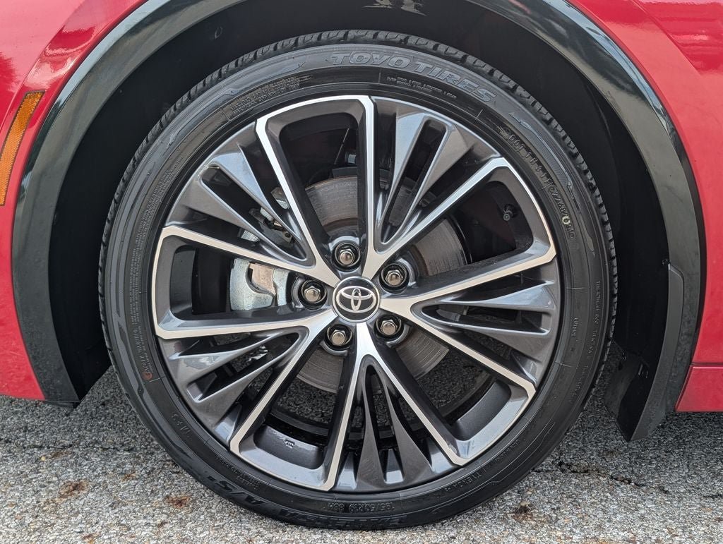 Certified 2024 Toyota Prius XLE AWD/4WD image 32