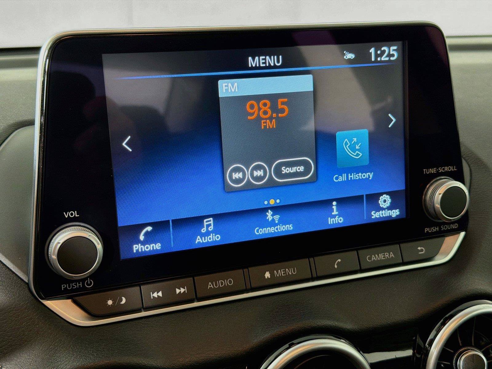 Used 2025 Nissan Sentra SV FWD image 19