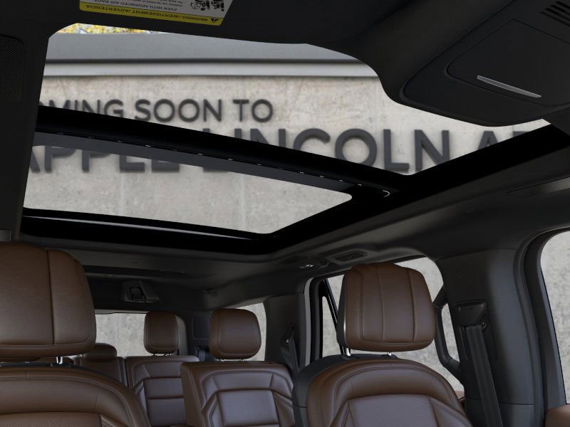 New 2025 Lincoln Navigator Reserve image 30