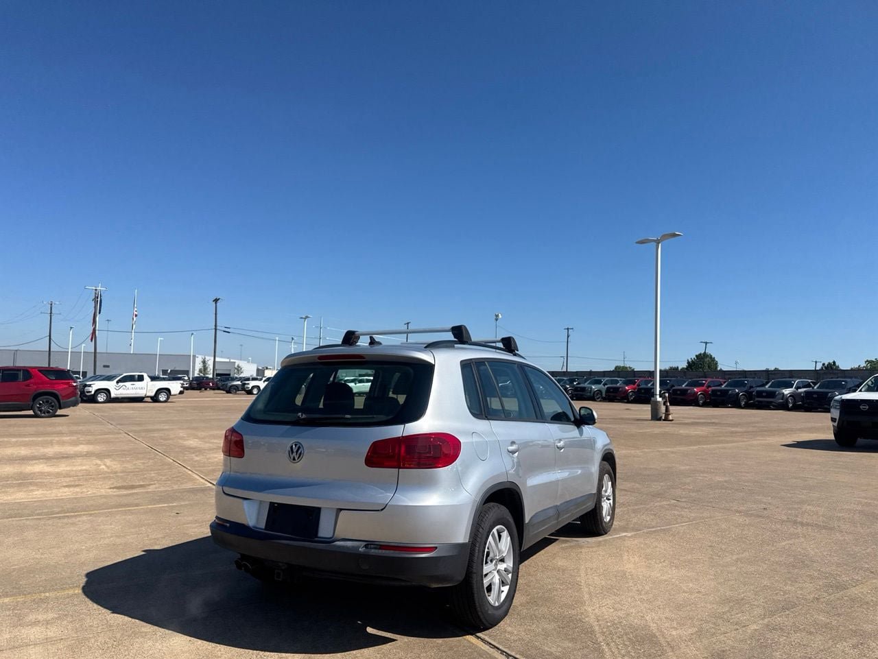 Used 2017 Volkswagen Tiguan S FWD image 20