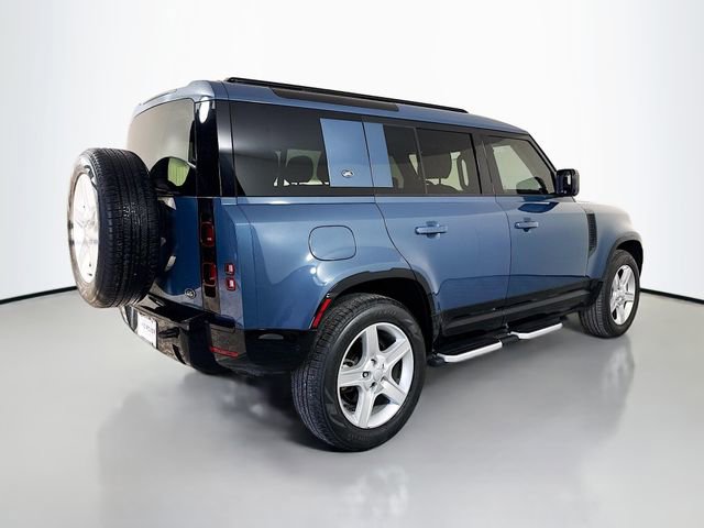 Certified 2022 Land Rover Defender 110 X-Dynamic SE AWD/4WD image 5