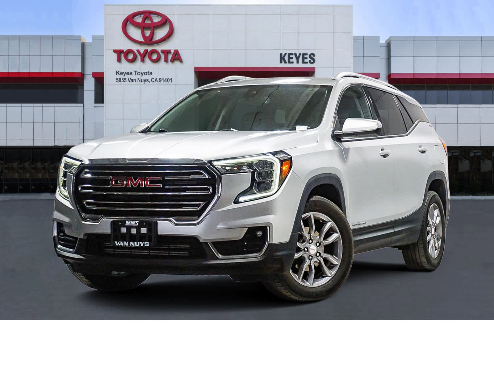 Used 2022 GMC Terrain SLT AWD/4WD image 1